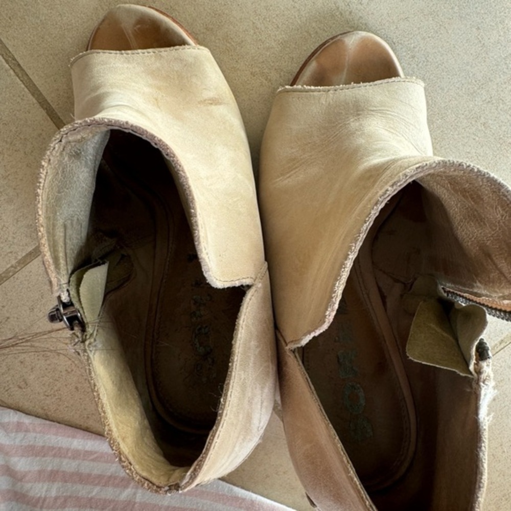 Sorel Nadia Peep Toe Ankle Neutral Leather‎ Beige Booties Shoes Women's Size 6.5 - Picture 8 of 8